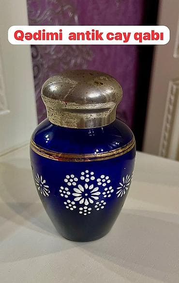 Qədimi antik çay qabı - Material: Kobalt-mavi şüşə korpus, metal — 1