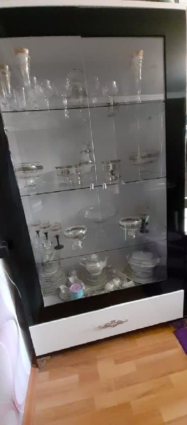 купить бу шкаф для одежды: İşlənmiş, Açılan, 2 qapılı Düz dolab, Servant — 2