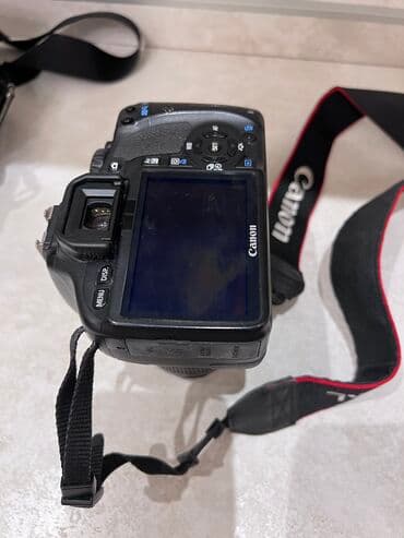 canon r5: Canon. Fotoaparat. Her bir hissesi var. Qutusu var. 350 azn . ( Cox — 2