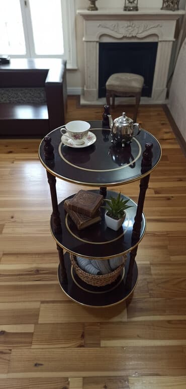 kitab refi modelleri: Aksesuar rəfi — 1