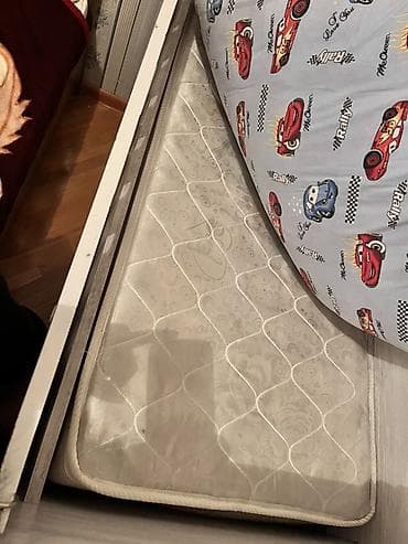 res: Oğlan və qız üçün, Yeni, Dördbucaq, Beşik, Matras ilə, Yellənmə mexanizmsiz — 2