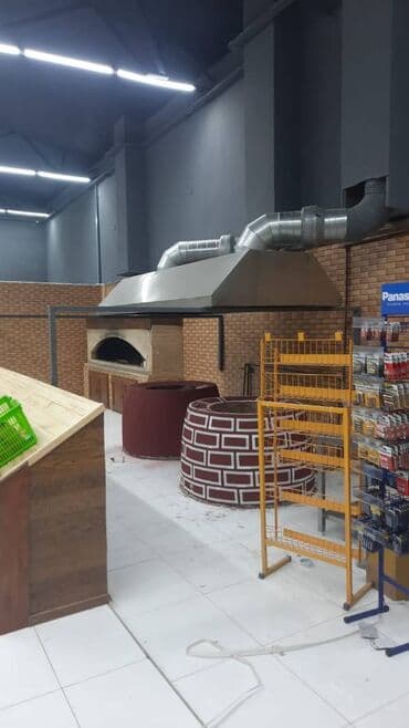 hazır biznes restoran: Nərimanov metrosunun yaxınlığında yerləşən ümumi sahəsi 100 kv,m olan — 2