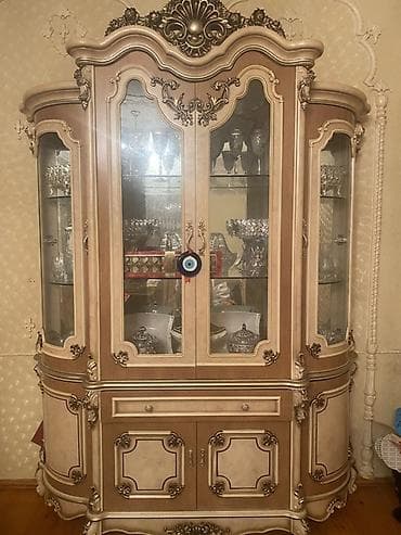 hacar naboru: Barokko üslubunda qonaq otağı mebel dəsti - Rəng: krem/bej və açıq — 2