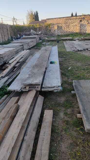quru pol taxtasi: Tikinti materialların arendasi və satışı cornu pollarin satışı lesanin — 2