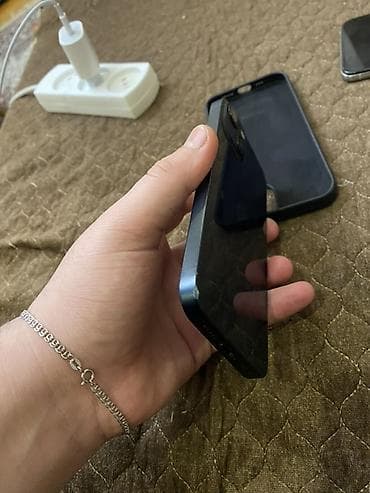 2 ci el iphone 13: IPhone 13, 128 GB, Midnight, Simsiz şarj, Face ID — 2
