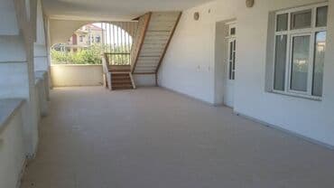 heyət evi: 8 otaq, 220 kv. m, Orta təmir — 7