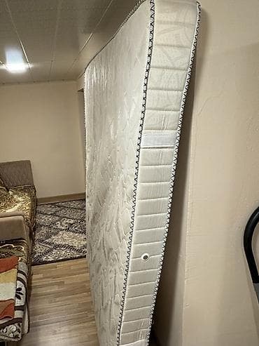 Döşək üzləri: Böyüklər üçün İşlənmiş Döşək — 2