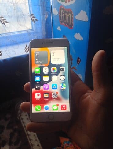 iphone 7 şirvan: IPhone 7 Plus, 128 GB, Gümüşü, Barmaq izi, Face ID — 4