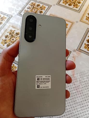 samsunq a 17: Samsung Galaxy A17, 256 GB, rəng - Boz, Barmaq izi — 3