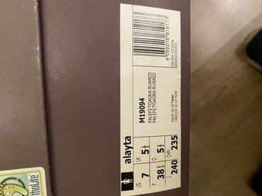 qadın üçün dəri krossovkalar: Adidas, Ölçü: 38, rəng - Ağ, Yeni — 5
