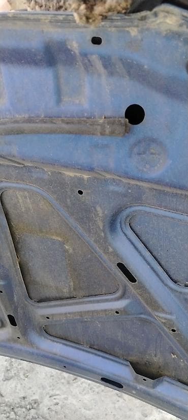 Kia rio kapot iki dənə kırlo normal dəmirçi əmələ gətirə bilər sadəcə