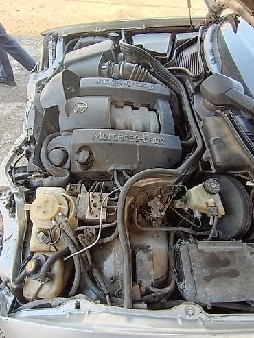 w210 disk: Mercedes-Benz E-sinfi W210 (universala bənzər kuzov), benzin — 5