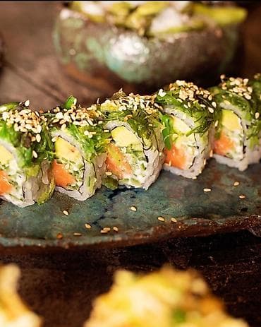 Otel, kafe, restoranlar: Suşi ustası, 28 yaş, 6 ildən artıq təcrübə — 8