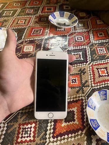 macbook pro 17: IPhone 7, 256 ГБ, Белый, Отпечаток пальца — 2