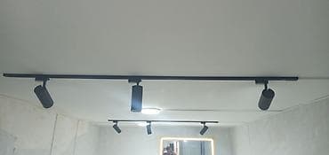Дом и сад: 6 ədəd prajektor və 2 ədəd 2 metirlik reyslər. Maqnit relsli LED spot — 1