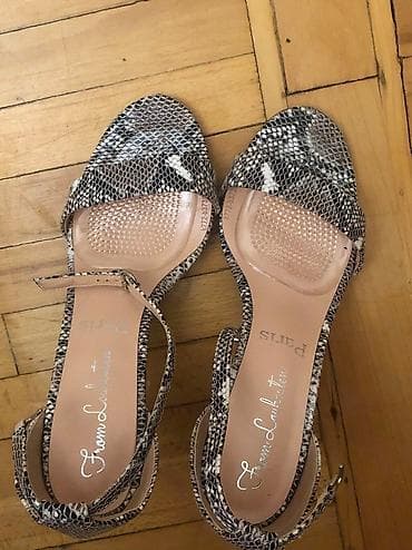 off white prsluk: Yeni alinib hec geyinilmeyib 39 razmerdir. Real aliciya endirim — 6