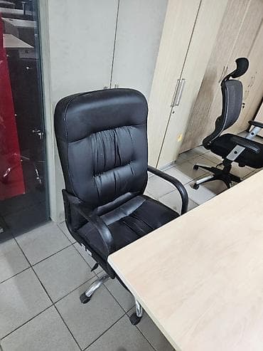 iwlenmiw kreslo: Mudur Kreslollari sekilde gorunduyu kimidir hec bir prablemi yoxdur — 4