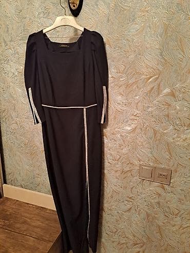 Baş geyimləri: M 38 ölçü - Rəng: qara - Uzunluq: maxi - Yaxa: kvadrat kəsim - Qol — 3