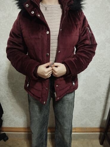 küləkçə: Qadın qış gödəkçəsi - Rəng: bordo - Material: yumşaq, məxmərə bənzər — 3