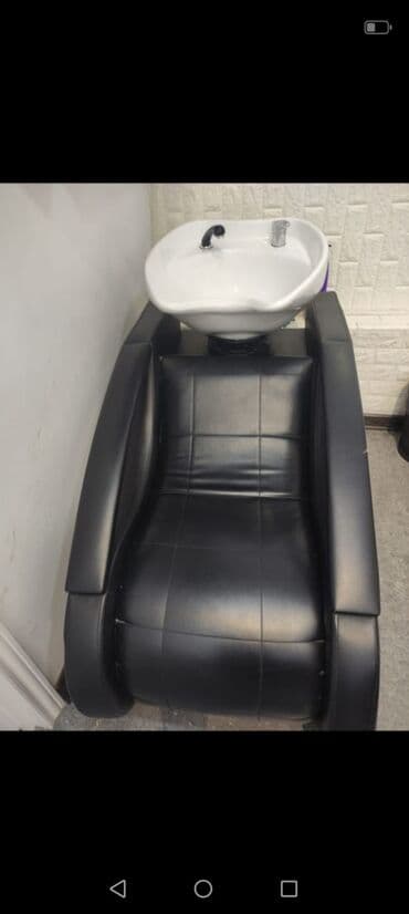 hostes işi: Moyka satilir. Qiymeti 200 Azn. Unvan hesi aslanov. 🦄S — 1