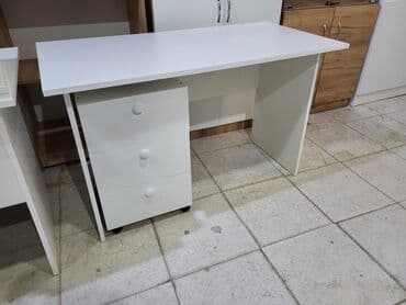 maslar: Yeni, İşçi üçün, Dördbucaq masa — 4