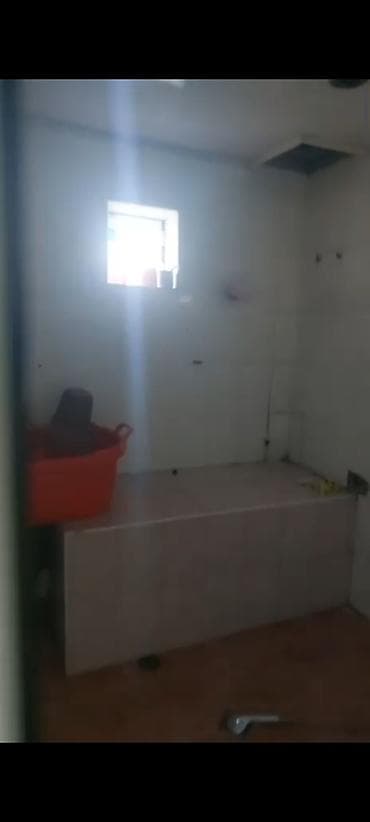 masazirda ev: 3 kv. m, 4 otaqlı, İşıq — 4