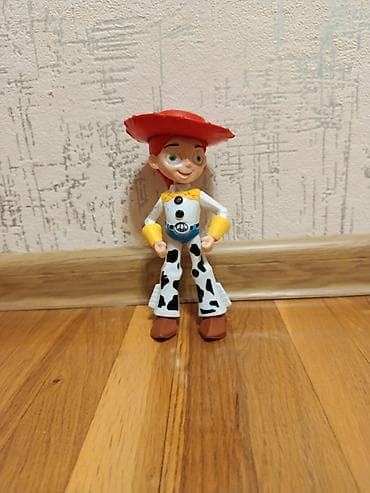 oyuncaq: Jesse fiquru – Toy Story mövzusunda kolleksiya oyuncağı. - Material — 1