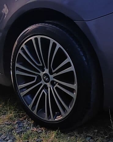 disk ve tekerler type 0 per page 100: İşlənmiş Disk təkər Hyundai 215 / 45 / R 18, 5 Boltlu — 3