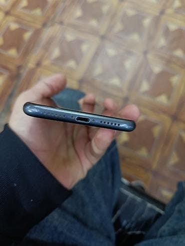 IPhone 11, Черный, Face ID — 7