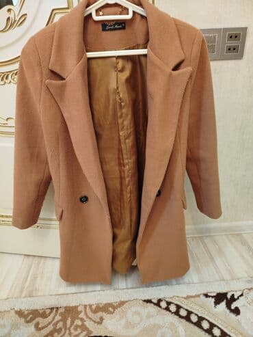 qadınlar üçün polupalto: Qadın üçün — 2