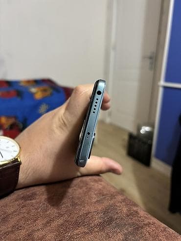 iphone x max qiymeti: Redmi smartfon Xüsusiyyətlər: - Arxa tərəfdə çoxmodullu kamera bloku — 5