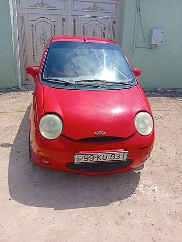 Chery QQ – şəhər içi praktik hetçbek - Korpus: 5 qapılı, kompakt