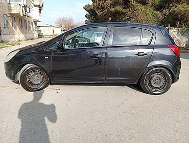 Opel Corsa: 1.2 l | 2008 il 256463 km Hetçbek