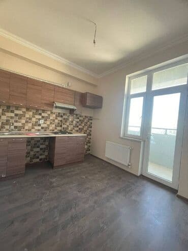 hökmeli qobu yolu: Hövsan qəs., 3 otaqlı, Yeni tikili, m. Əhmədli, 77 kv. m — 9