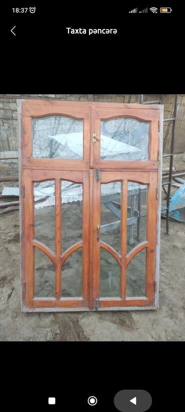 Taxta pəncərələr