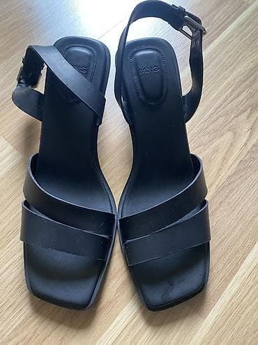 Кроссовки и спортивная обувь: Qadın sandalları – MNG (Mango) brendi - Rəng: qara - Model: kvadrat — 3