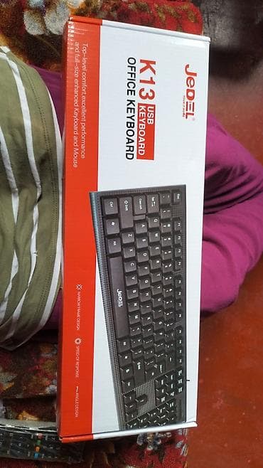 силиконовая накладка на клавиатуру macbook: JEDEL K13 USB Office Keyboard
Klaviatura — 1