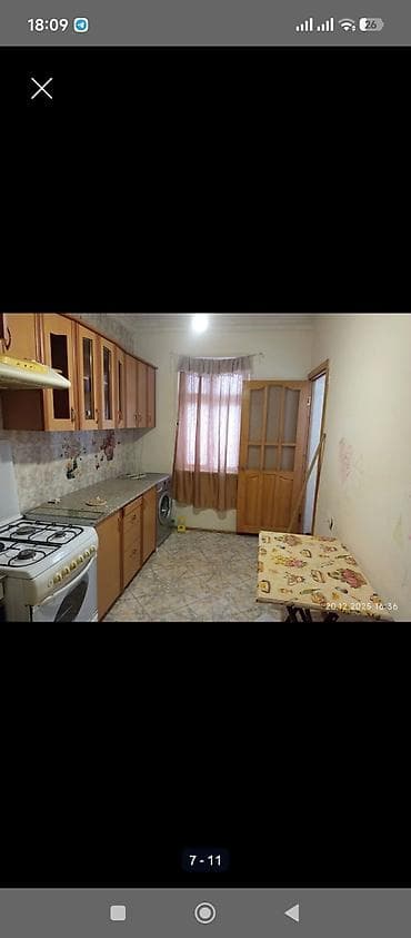 dola: Sumqayıt 13 mikrayon 3 otaqlı ev orta blok 3 mərtəbə əşyaları ilə ofis — 5