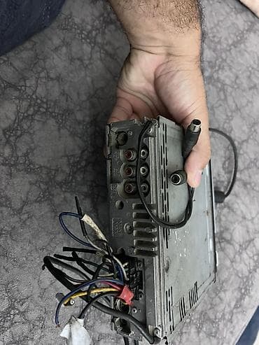 Автоэлектроника: Maqnitafon Sony CDX-GT929U – işlək, USB/AUX, RCA çıxışları var •Rəngli — 2