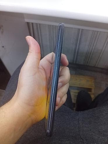 ps temiri: Poco rəng - Qara, Sensor — 2