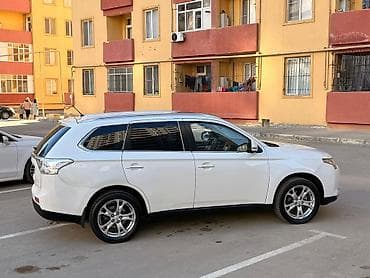 Avtomobil satışı: Mitsubishi Outlander: 2.4 l | 2015 il 153000 km Krossover — 8