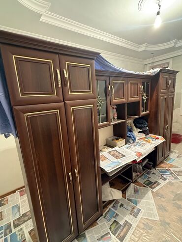 вешалка шкаф: Qarderob, paltar dolabı — 1