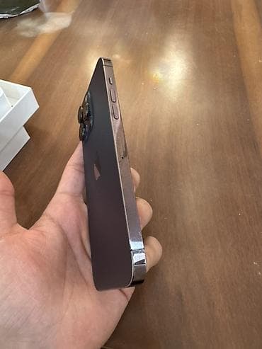 macbook pro ikinci el: IPhone 14 Pro Max, 128 GB, Deep Purple, Simsiz şarj — 5