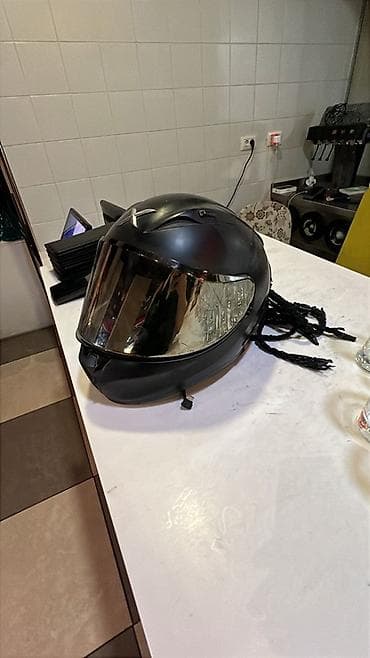 Axor kask arxası saclı şəkildəki kimi