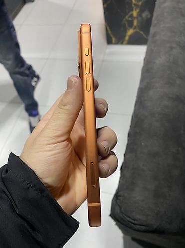 iphone 2 g: IPhone 17 Pro Max, 256 GB, Simsiz şarj, Face ID — 2