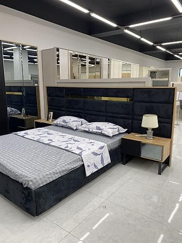 Müasir yataq otağı dəsti Tərkibi: - Yumşaq, məxməri toxumalı, yüksək