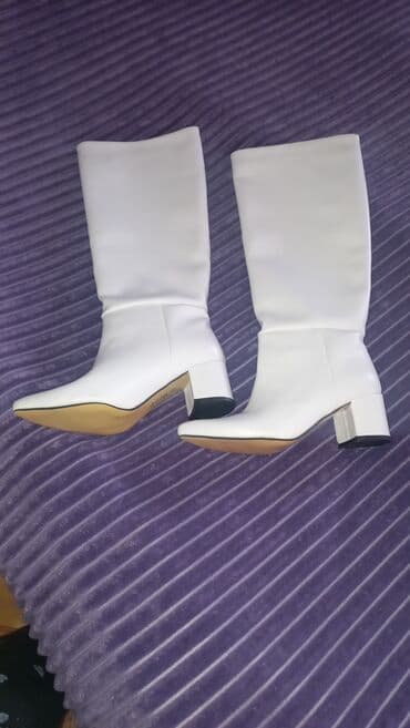 Çəkmə, Ölçü: 38, rəng - Ağ, Yeni