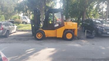 Manipulyatorlar: Ayliq və günlük icare Xüsusiyyətlər: - Dizel mühərrikli, yüksək dartı — 3