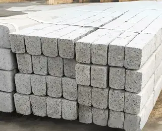 Beton dirəklər