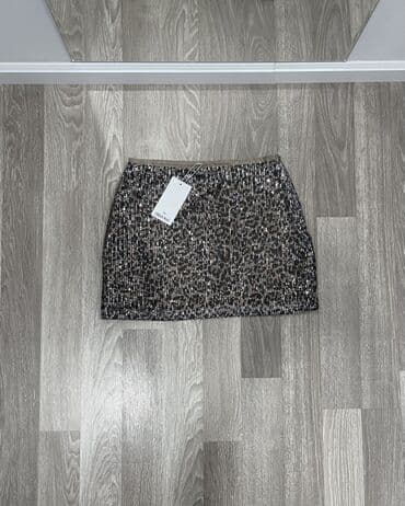 Zerli muncuqlu mini etek lalafo.az -da Zerli muncuqlu mini etek